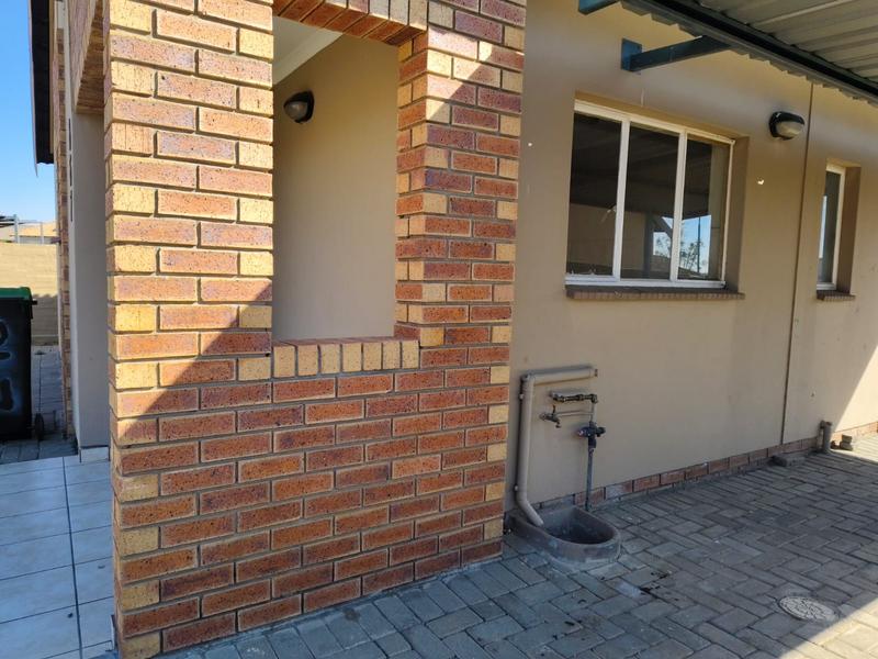 3 Bedroom Property for Sale in Waterval East North West